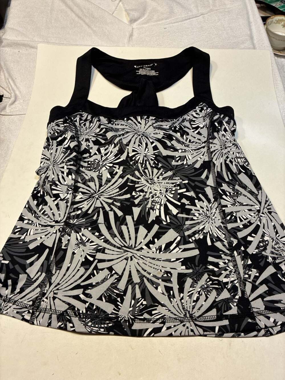 Tek Gear Yoga Athletic Tank Top Black White Abstract Floral Print Size XL